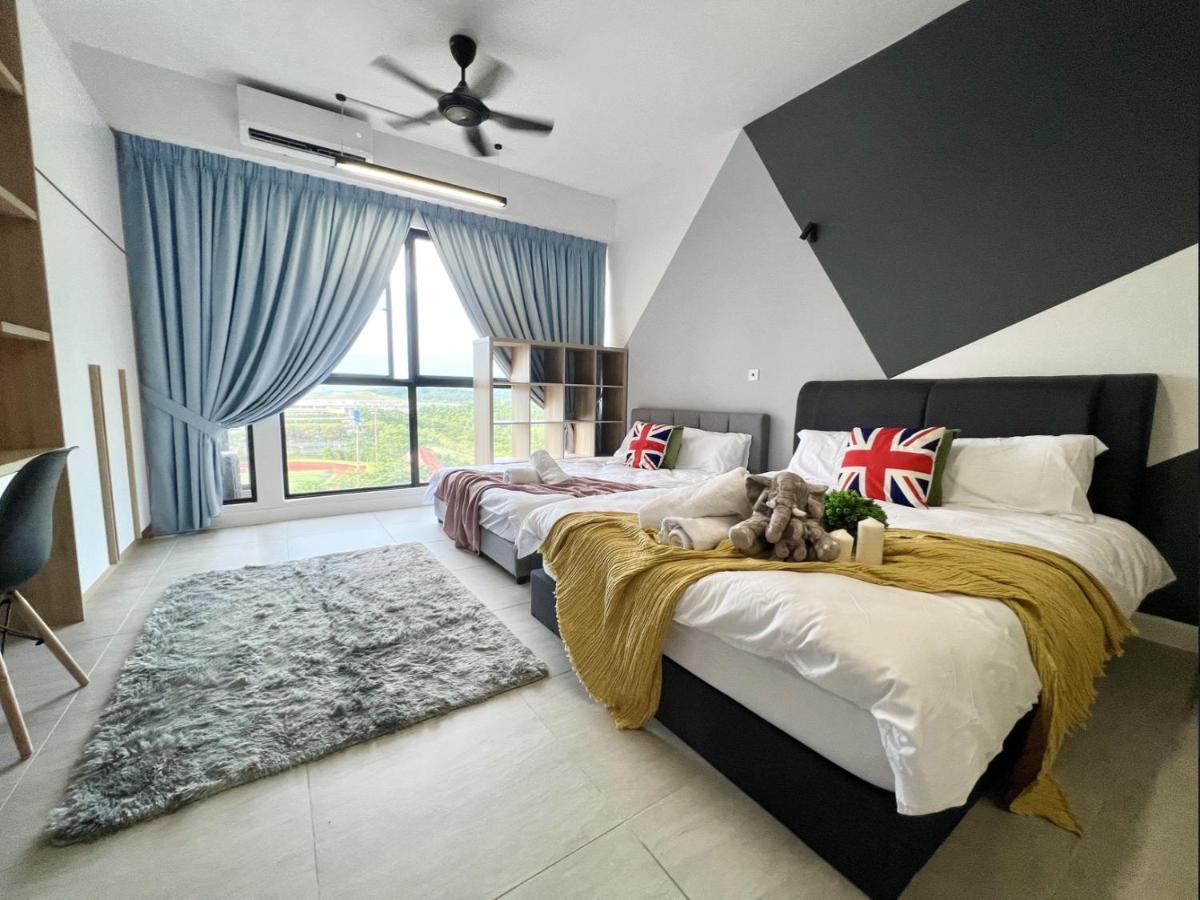 2 Bed Family BellSuite - Sepang KLIA Kota Warisan Luaran gambar