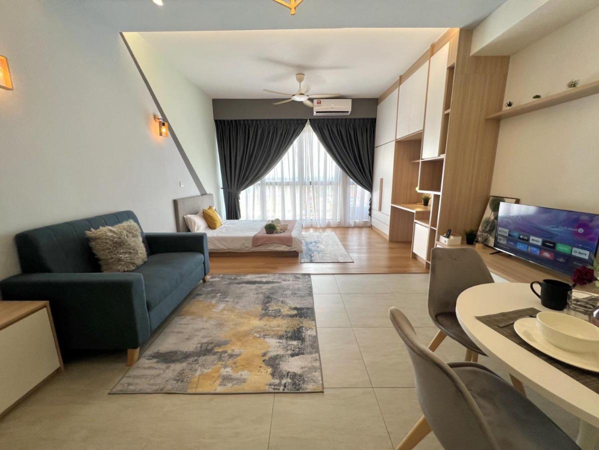 2 Bed Family BellSuite - Sepang KLIA Kota Warisan Luaran gambar